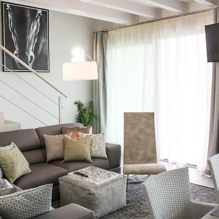 Sky Garda View Apartamento