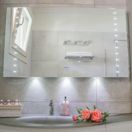 Sky Garda View Apartment