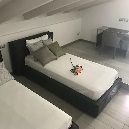 Апартаменты Sky Garda View