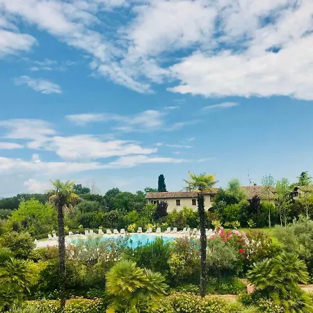 Sky Garda View Апартаменты *